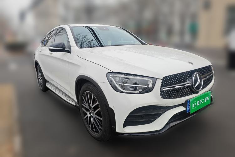 Used Mercedes-Benz GLC Coupe 2020 GLC 300 4MATIC Coupe SUV Front Right 45 Deg