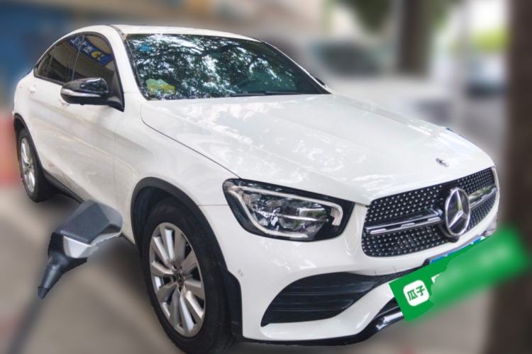 Used Mercedes-Benz GLC Coupe 2020 GLC 260 4MATIC Coupe SUV Front Right 45 Deg