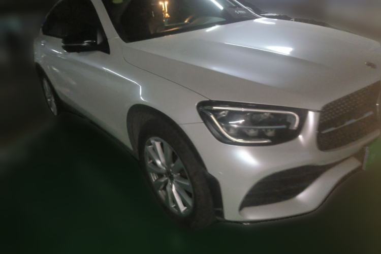 Used Mercedes-Benz GLC Coupe 2020 GLC 260 4MATIC Coupe SUV Front Right 45 Deg