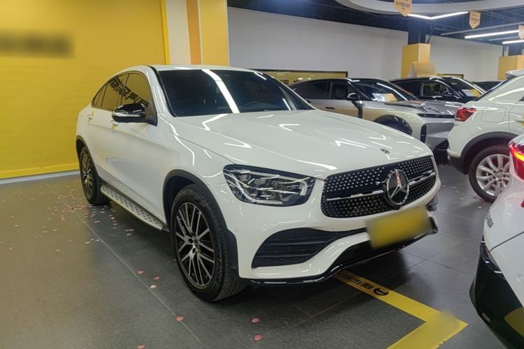 Used Mercedes-Benz GLC Coupe 2020 GLC 300 4MATIC Coupe SUV Front Right 45 Deg
