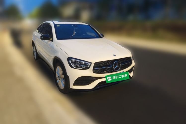 Used Mercedes-Benz GLC Coupe 2020 GLC 260 4MATIC Coupe SUV Front Right 45 Deg