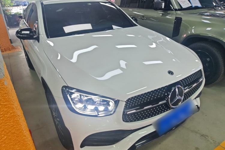 Used Mercedes-Benz GLC Coupe 2020 GLC 260 4MATIC Coupe SUV Front Right 45 Deg