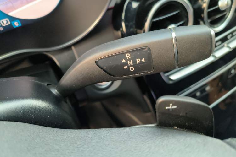 Used Mercedes-Benz GLC Coupe 2020 GLC 260 4MATIC Coupe SUV Gear Lever