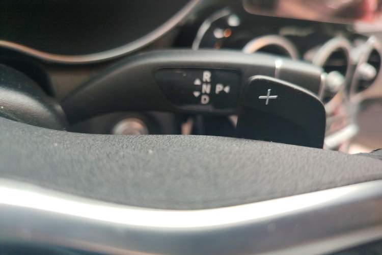 Used Mercedes-Benz GLC Coupe 2020 GLC 260 4MATIC Coupe SUV Gear Lever