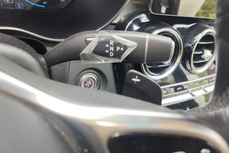Used Mercedes-Benz GLC Coupe 2020 GLC 260 4MATIC Coupe SUV Gear Lever