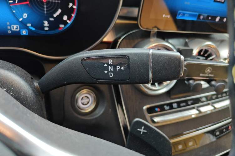 Used Mercedes-Benz GLC Coupe 2020 GLC 300 4MATIC Coupe SUV Gear Lever