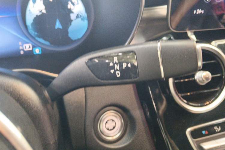 Used Mercedes-Benz GLC Coupe 2020 GLC 260 4MATIC Coupe SUV Gear Lever