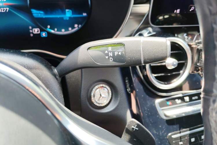 Used Mercedes-Benz GLC Coupe 2020 GLC 260 4MATIC Coupe SUV Gear Lever