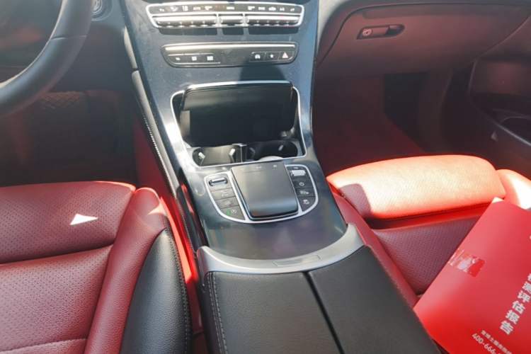 Used Mercedes-Benz GLC Coupe 2020 GLC 260 4MATIC Coupe SUV Gear Lever