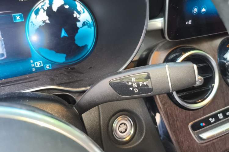 Used Mercedes-Benz GLC Coupe 2020 GLC 260 4MATIC Coupe SUV Gear Lever