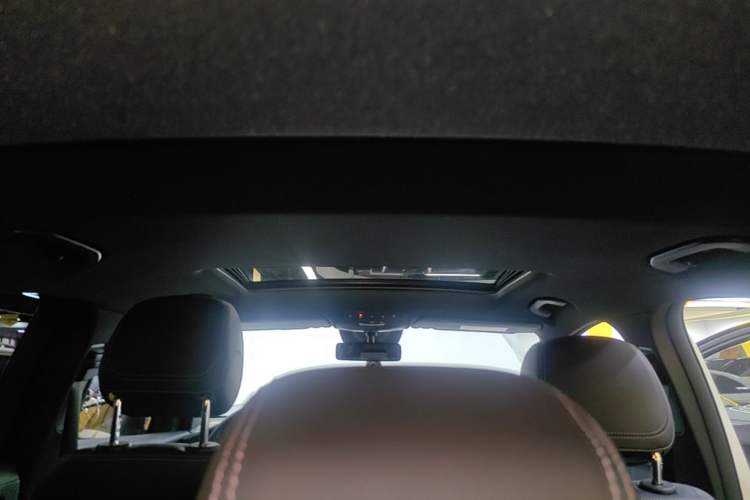 Used Mercedes-Benz GLC Coupe 2020 GLC 300 4MATIC Coupe SUV Headliner
