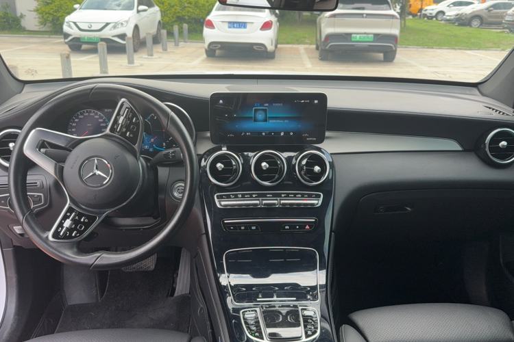 Used Mercedes-Benz GLC Coupe 2020 GLC 260 4MATIC Coupe SUV Headliner