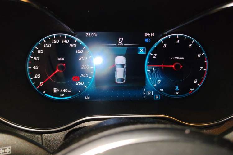 Used Mercedes-Benz GLC Coupe 2020 GLC 260 4MATIC Coupe SUV Instrument Cluster