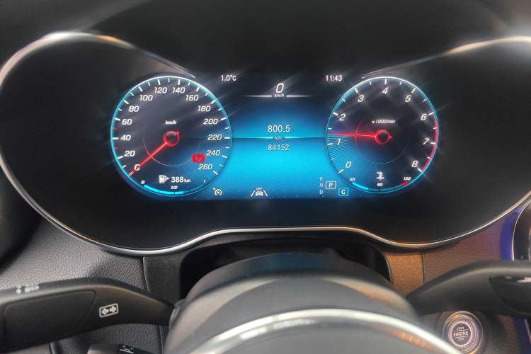 Used Mercedes-Benz GLC Coupe 2020 GLC 300 4MATIC Coupe SUV Instrument Cluster