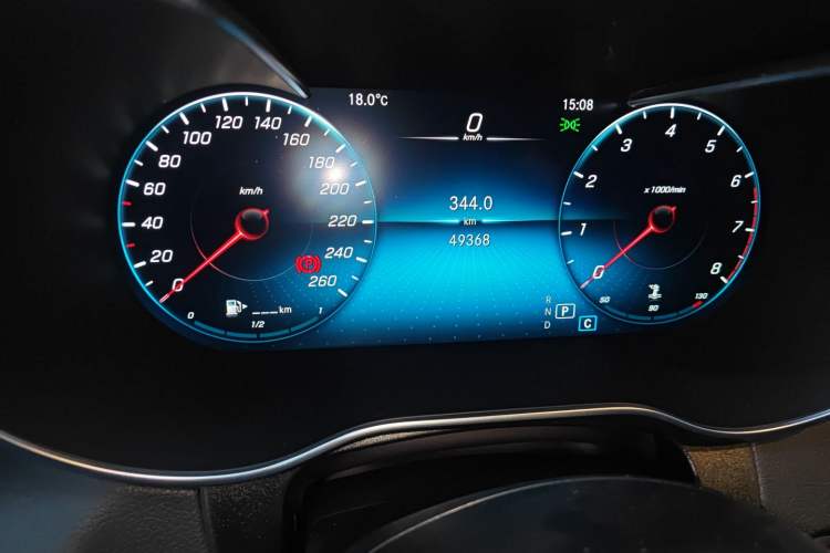 Used Mercedes-Benz GLC Coupe 2020 GLC 300 4MATIC Coupe SUV Instrument Cluster