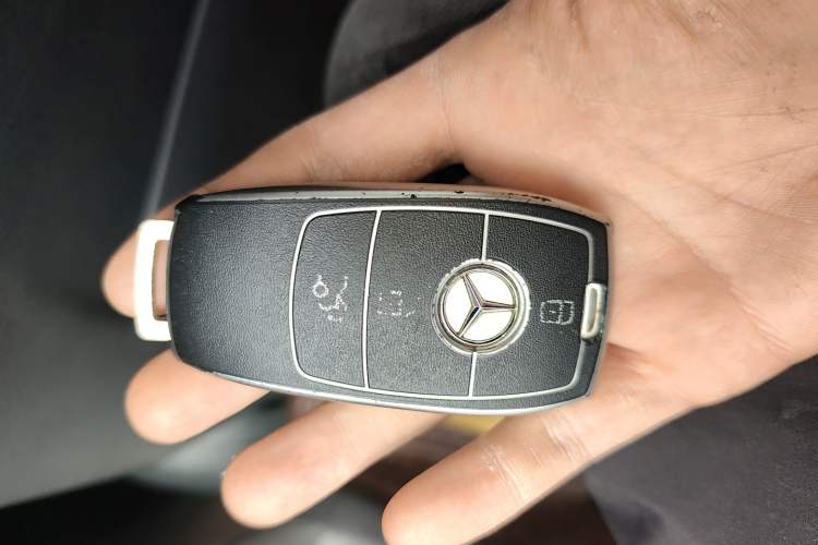 Used Mercedes-Benz GLC Coupe 2020 GLC 260 4MATIC Coupe SUV Interior 1