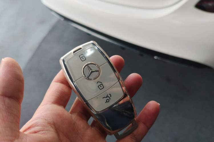 Used Mercedes-Benz GLC Coupe 2020 GLC 260 4MATIC Coupe SUV Interior 1