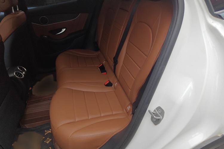 Used Mercedes-Benz GLC Coupe 2020 GLC 300 4MATIC Coupe SUV Interior 4