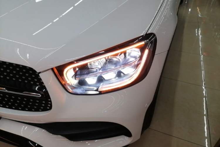 Used Mercedes-Benz GLC Coupe 2020 GLC 260 4MATIC Coupe SUV Left Front Headlight