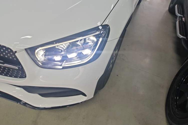 Used Mercedes-Benz GLC Coupe 2020 GLC 260 4MATIC Coupe SUV Left Front Headlight
