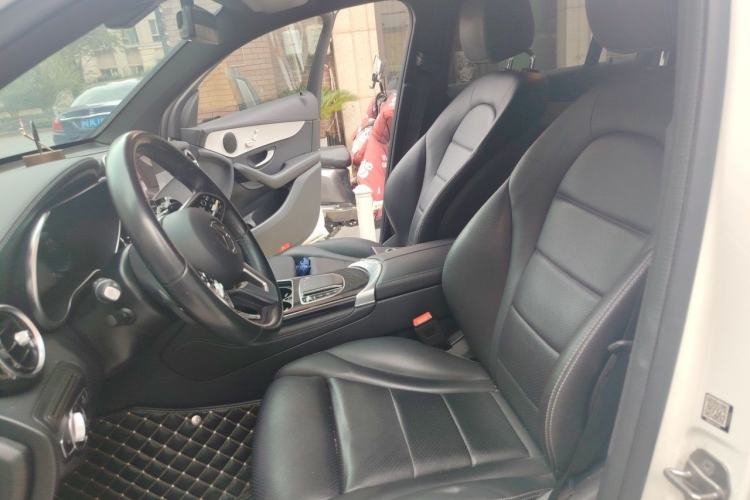 Used Mercedes-Benz GLC Coupe 2020 GLC 260 4MATIC Coupe SUV Left Front Seat