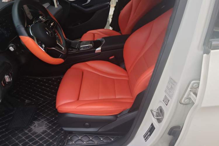 Used Mercedes-Benz GLC Coupe 2020 GLC 260 4MATIC Coupe SUV Left Front Seat