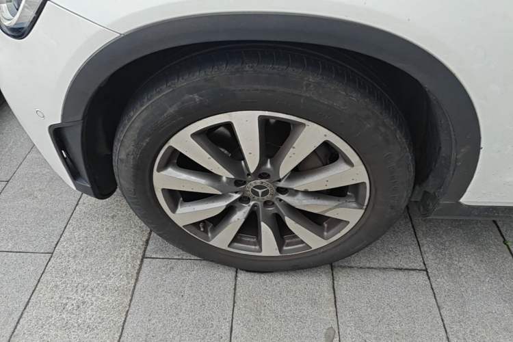 Used Mercedes-Benz GLC Coupe 2020 GLC 260 4MATIC Coupe SUV Left Front Wheel Hub