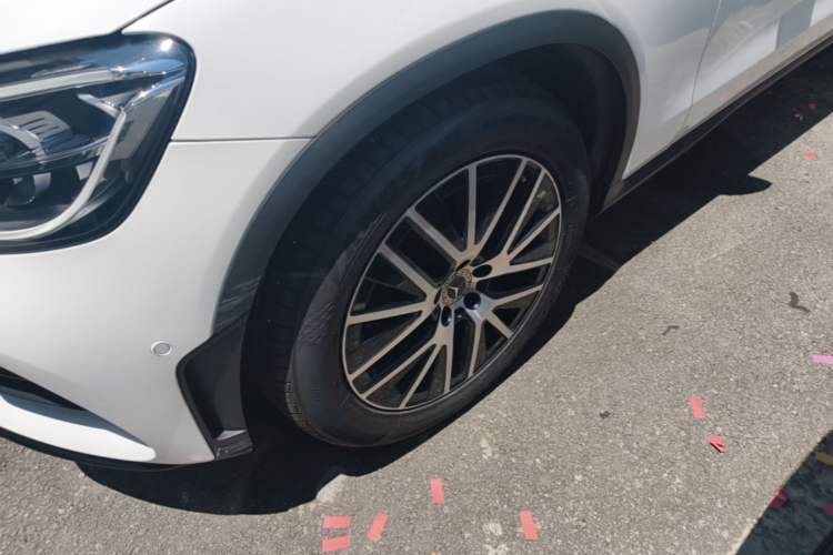 Used Mercedes-Benz GLC Coupe 2020 GLC 260 4MATIC Coupe SUV Left Front Wheel Hub