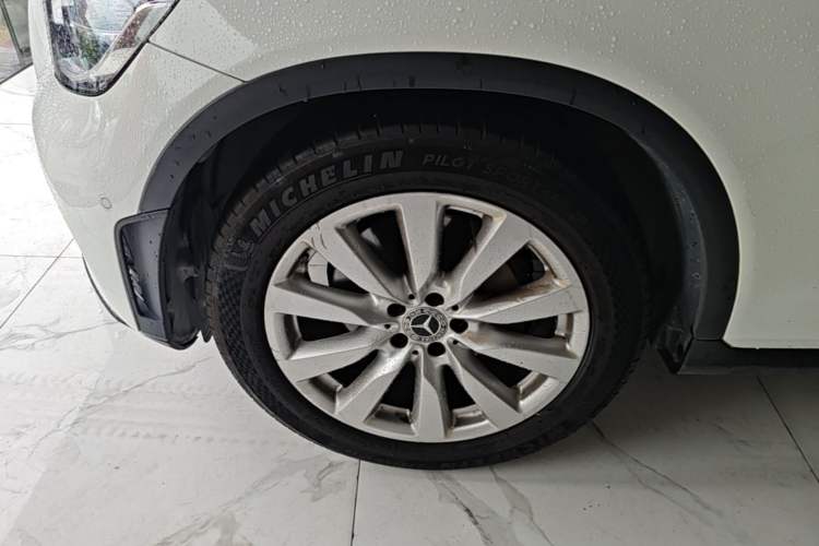 Used Mercedes-Benz GLC Coupe 2020 GLC 260 4MATIC Coupe SUV Left Front Wheel Hub