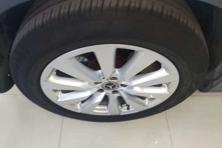 Used Mercedes-Benz GLC Coupe 2020 GLC 260 4MATIC Coupe SUV Left Front Wheel Hub
