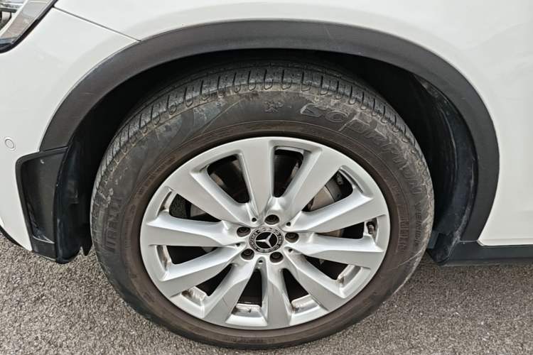 Used Mercedes-Benz GLC Coupe 2020 GLC 260 4MATIC Coupe SUV Left Front Wheel Hub