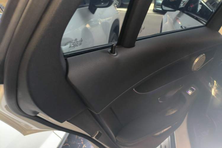 Used Mercedes-Benz GLC Coupe 2020 GLC 300 4MATIC Coupe SUV Left Rear Door Interior