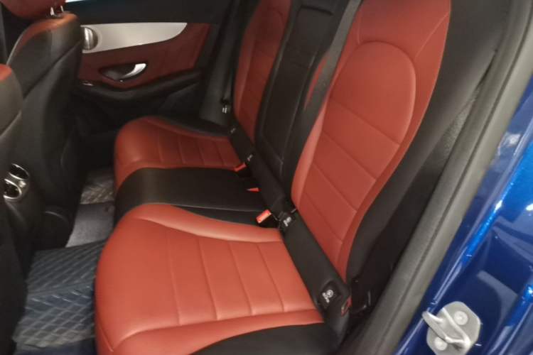 Used Mercedes-Benz GLC Coupe 2020 GLC 260 4MATIC Coupe SUV Left Rear Seat