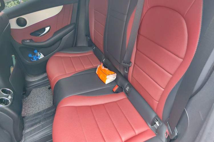 Used Mercedes-Benz GLC Coupe 2020 GLC 260 4MATIC Coupe SUV Left Rear Seat