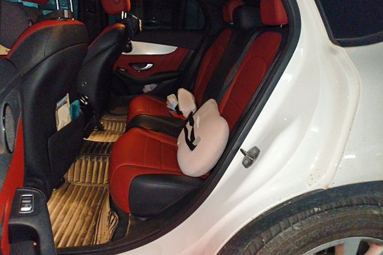 Used Mercedes-Benz GLC Coupe 2020 GLC 260 4MATIC Coupe SUV Left Rear Seat