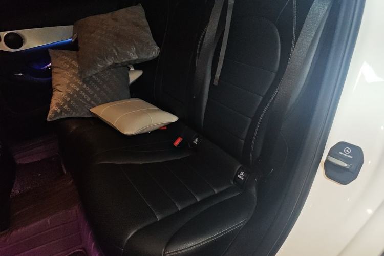 Used Mercedes-Benz GLC Coupe 2020 GLC 260 4MATIC Coupe SUV Left Rear Seat