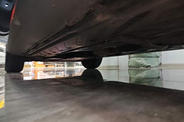 Used Mercedes-Benz GLC Coupe 2020 GLC 300 4MATIC Coupe SUV Left Side Sill