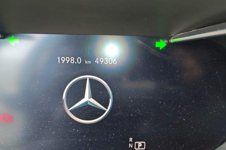 Used Mercedes-Benz GLC Coupe 2020 GLC 300 4MATIC Coupe SUV Odometer Close Up