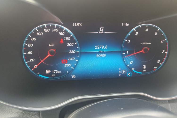 Used Mercedes-Benz GLC Coupe 2020 GLC 260 4MATIC Coupe SUV Odometer Close Up