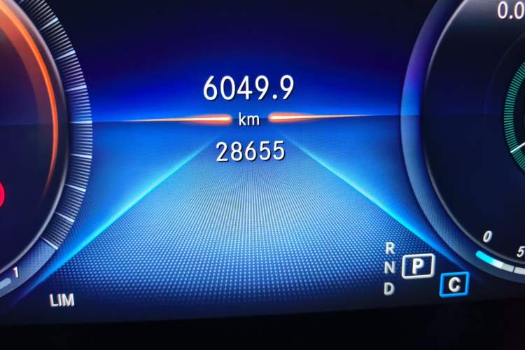 Used Mercedes-Benz GLC Coupe 2020 GLC 260 4MATIC Coupe SUV Odometer Close Up