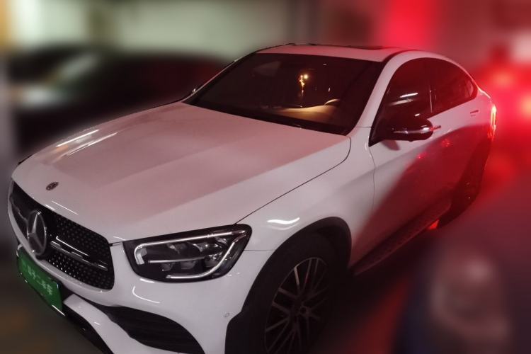 Used Mercedes-Benz GLC Coupe 2020 GLC 300 4MATIC Coupe SUV Guazi used car, China used car export, Used car for sale, Used cars, Cheapest cars for sale