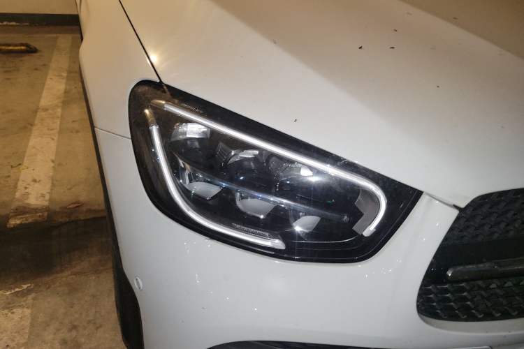 Used Mercedes-Benz GLC Coupe 2020 GLC 300 4MATIC Coupe SUV Right Front Headlight