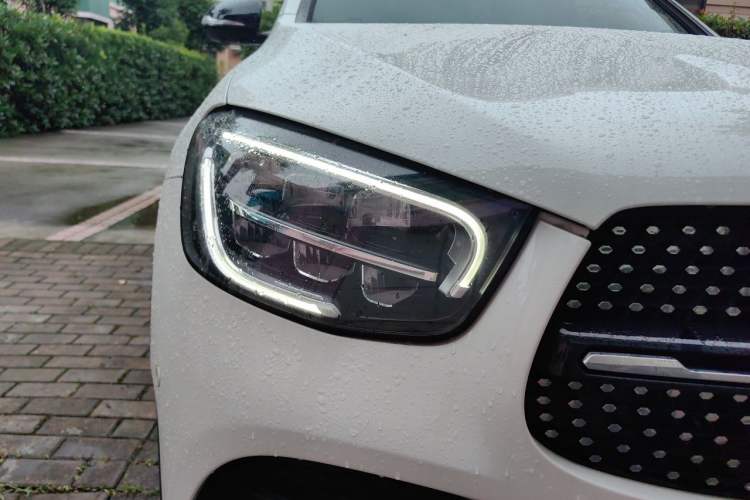 Used Mercedes-Benz GLC Coupe 2020 GLC 260 4MATIC Coupe SUV Right Front Headlight