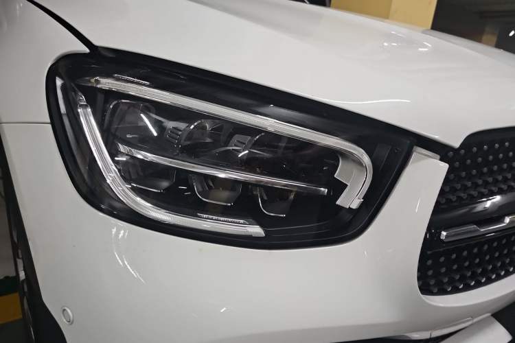 Used Mercedes-Benz GLC Coupe 2020 GLC 300 4MATIC Coupe SUV Right Front Headlight