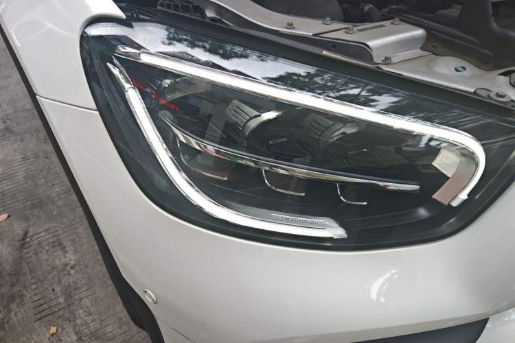 Used Mercedes-Benz GLC Coupe 2020 GLC 260 4MATIC Coupe SUV Right Front Headlight