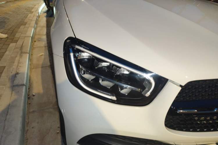 Used Mercedes-Benz GLC Coupe 2020 GLC 260 4MATIC Coupe SUV Right Front Headlight