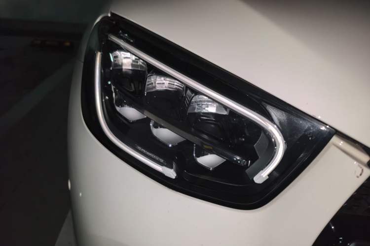 Used Mercedes-Benz GLC Coupe 2020 GLC 260 4MATIC Coupe SUV Right Front Headlight