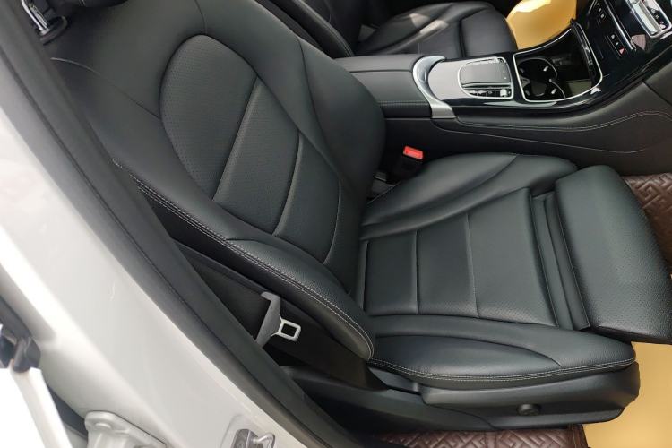 Used Mercedes-Benz GLC Coupe 2020 GLC 260 4MATIC Coupe SUV Right Front Seat