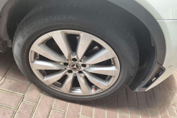 Used Mercedes-Benz GLC Coupe 2020 GLC 260 4MATIC Coupe SUV Right Front Wheel Hub