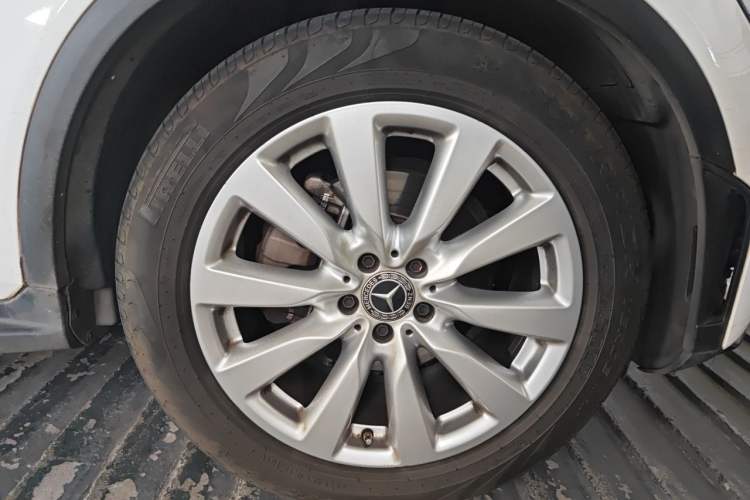 Used Mercedes-Benz GLC Coupe 2020 GLC 260 4MATIC Coupe SUV Right Front Wheel Hub